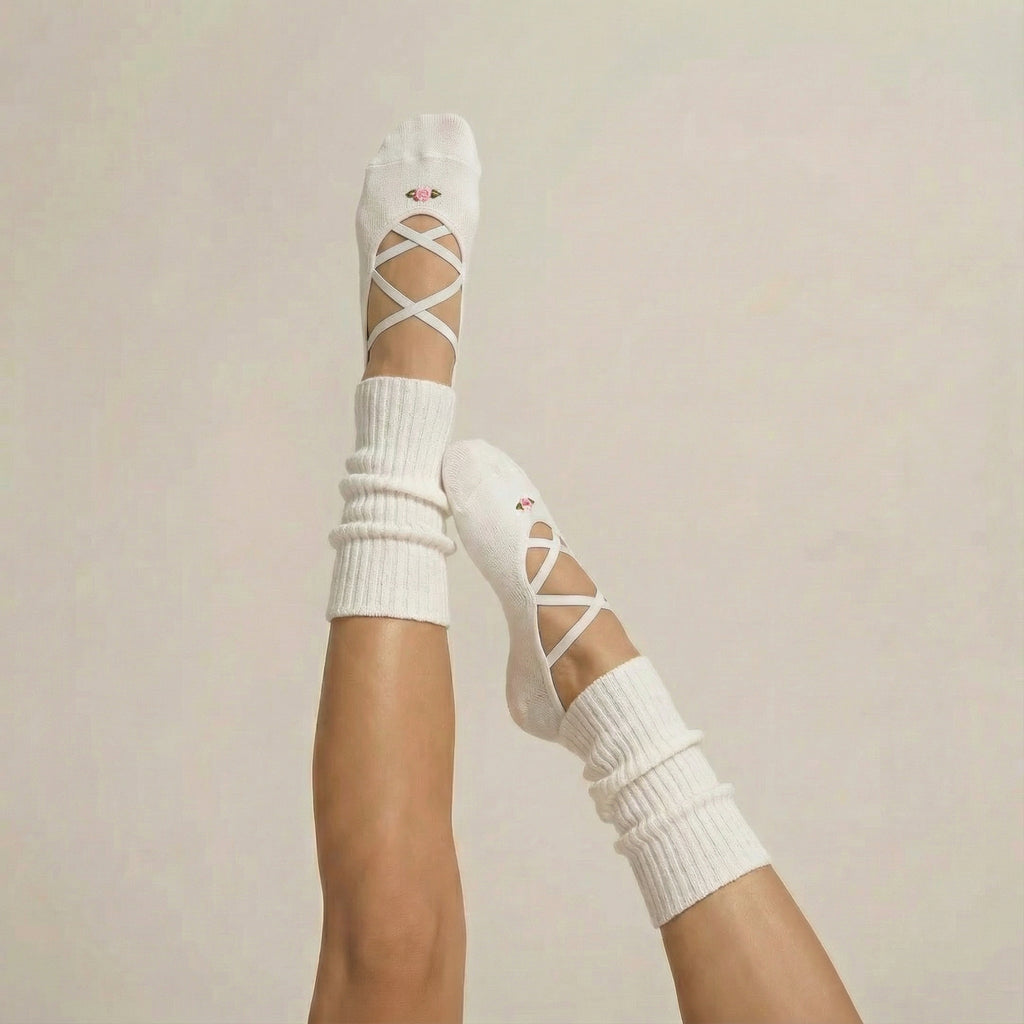 White Rose Strappy Ballet Scrunch Legwarmer Pilates Grip Socks